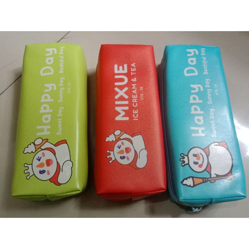 

Tempat Pensil Mixue