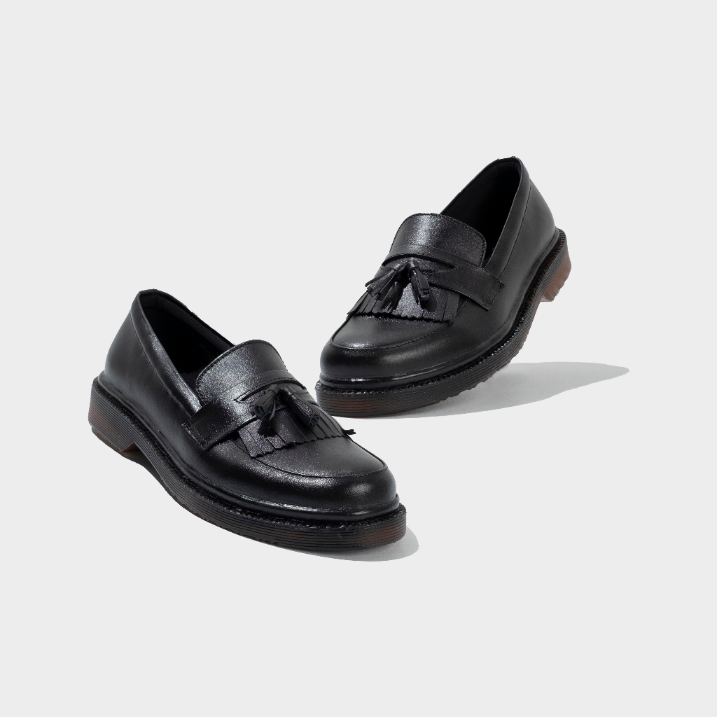 Xcloud x Satmata Sepatu Formal SlipOn Casual Pria KANSARA Kulit Asli Black