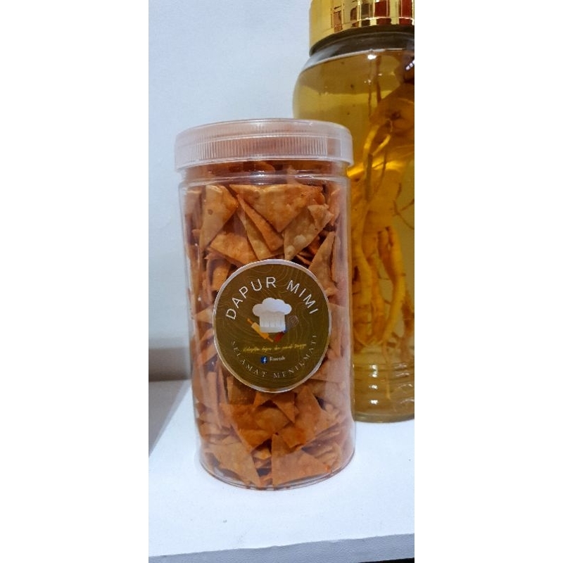 

keripik pangsit balado