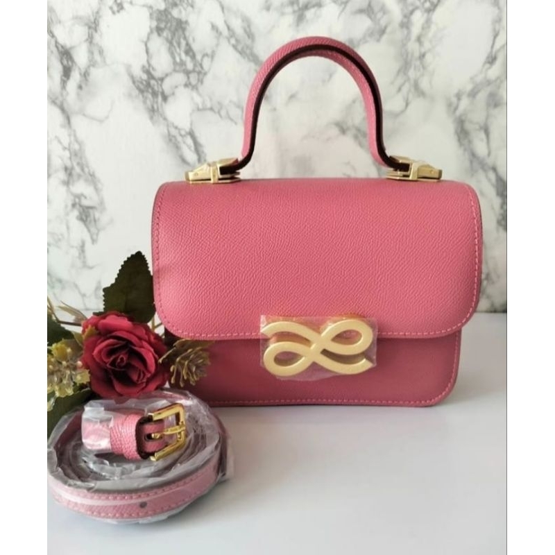 little bunny timeless 18 handle bag