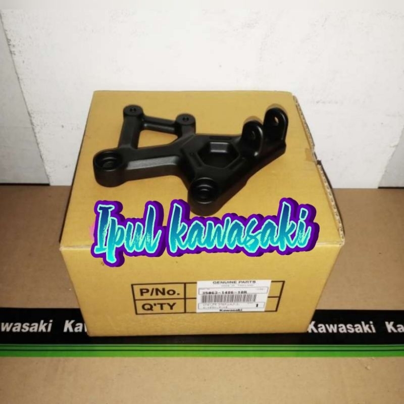 stay foot step bracket step depan kiri zx25r zx25 r original