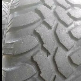 ban mobil ukuran 31/10,5 ring15 ready stok berkualitas