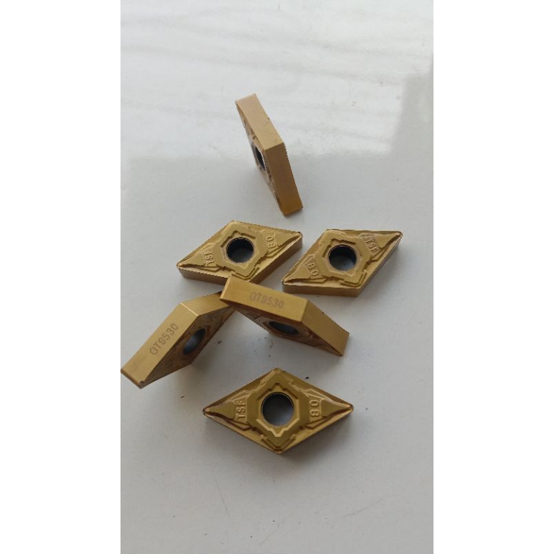 Insert bubut DNMG150408 CERMET pahat bubut DNMG15 bekas mulus