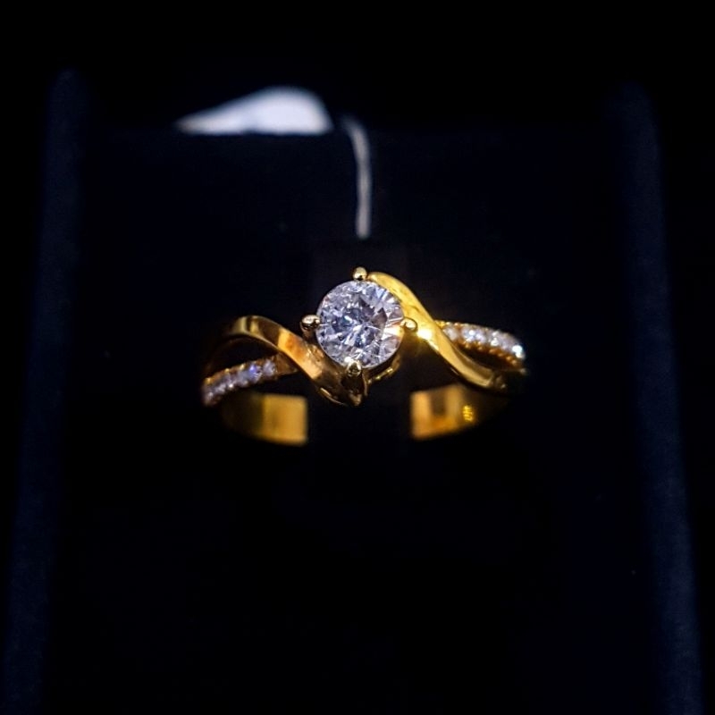 Cincin Berlian Solitaire Fashion Emas kuning Asli