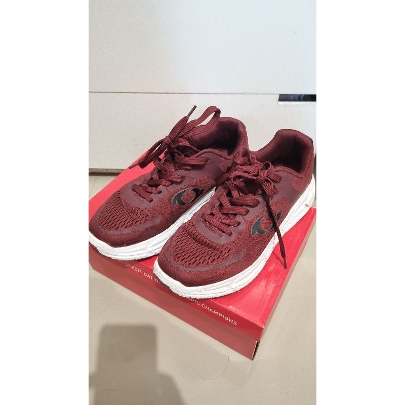 Astec Gabriel Running