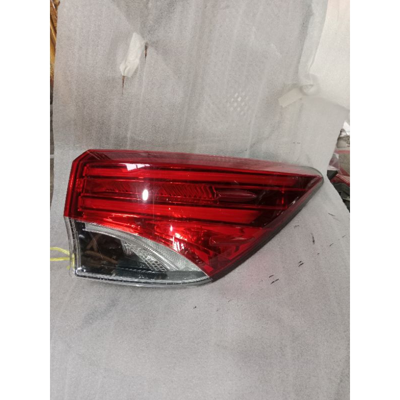LAMPU STOPLAM FORTUNER VRZ 2016 2017 2018