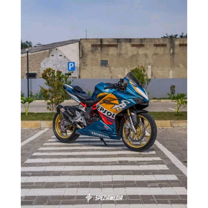 Sticker Striping CBR 250R Repsol