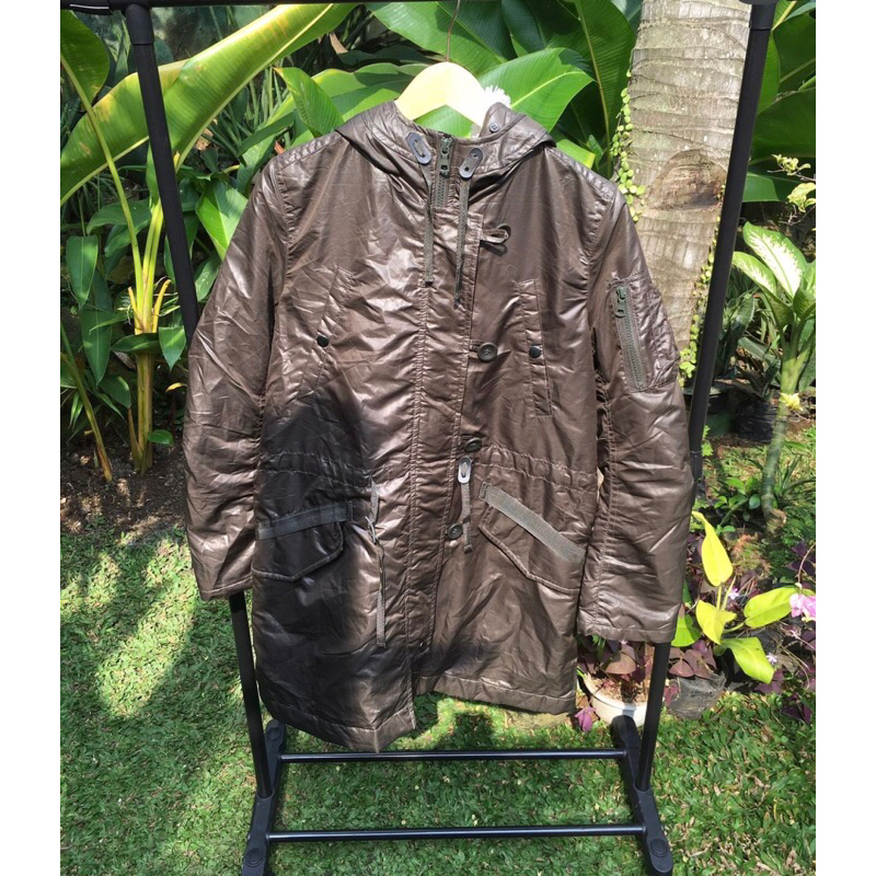 Jaket Puffer uniqlo military