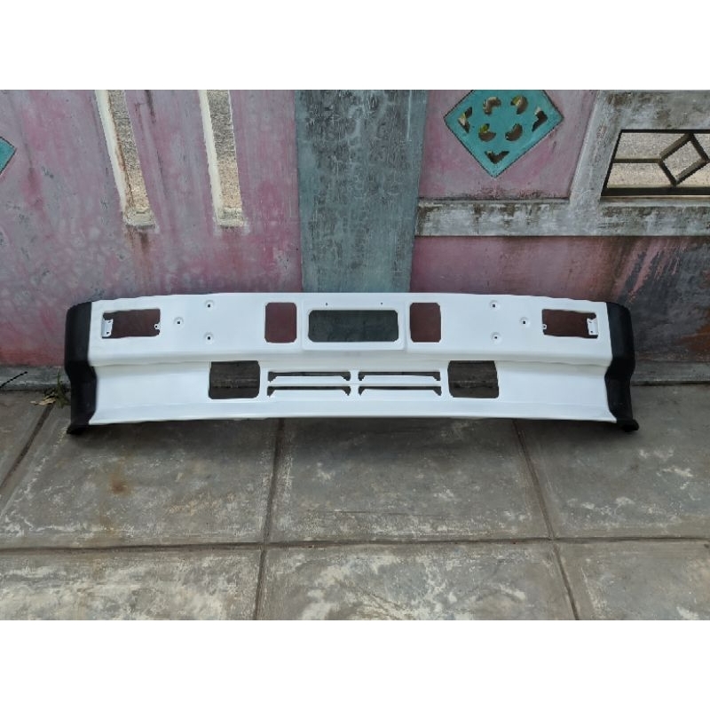 bemper truk fuso 6d22 satu set jual ecer
