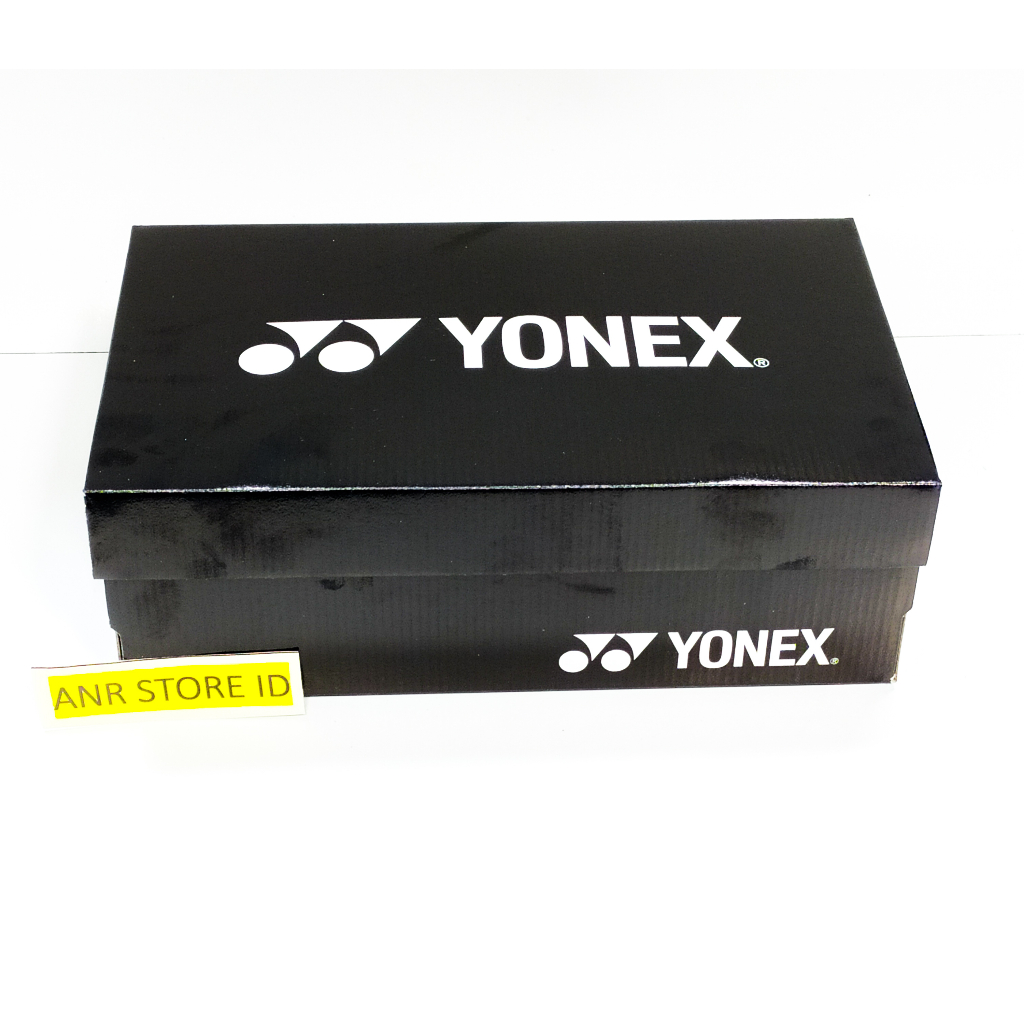 

kemasan kardus karton bok sepatu Yonex bahan glosi mengkilap murah dan eceran