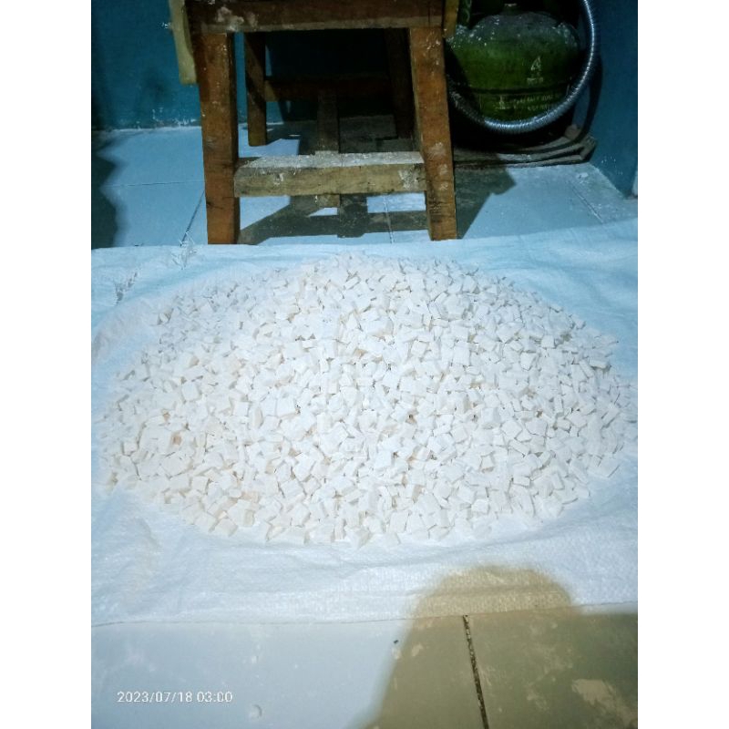 Cimin Cilor Dadu Anti Galau (belum di rebus)
