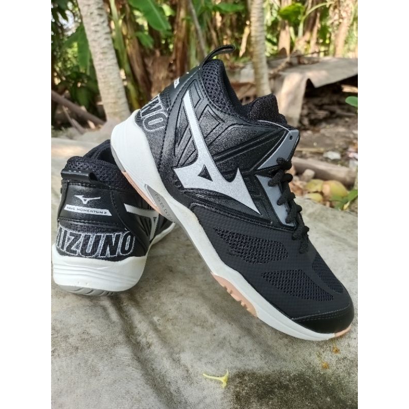 sepatu sport voli basket Mizuno