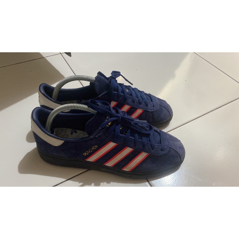 Adidas Munchen Edge