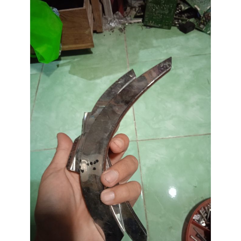 kaki stand dudukan tv led Polytron 43bag9953