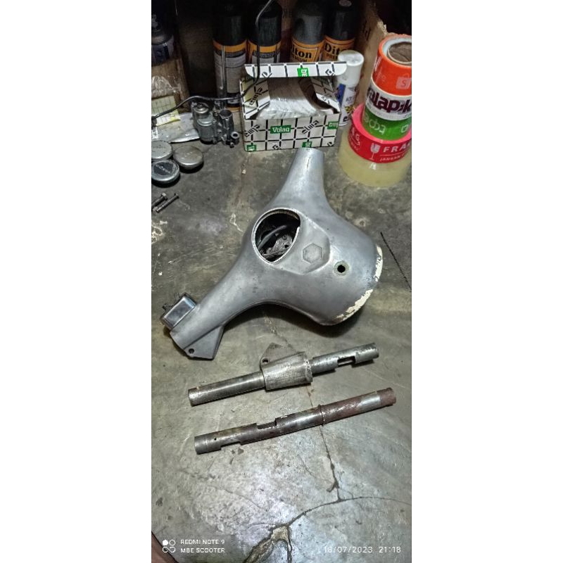 Stang batok Vespa sprint bagol original copotan kode 2A asli