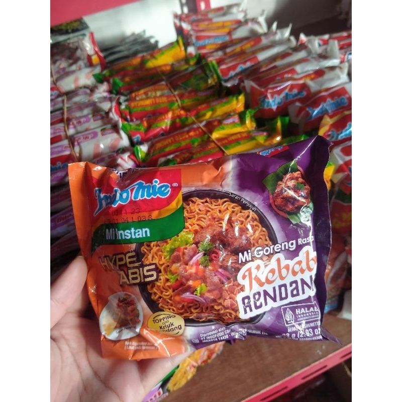 

Indomie goreng rasa kebab rendang