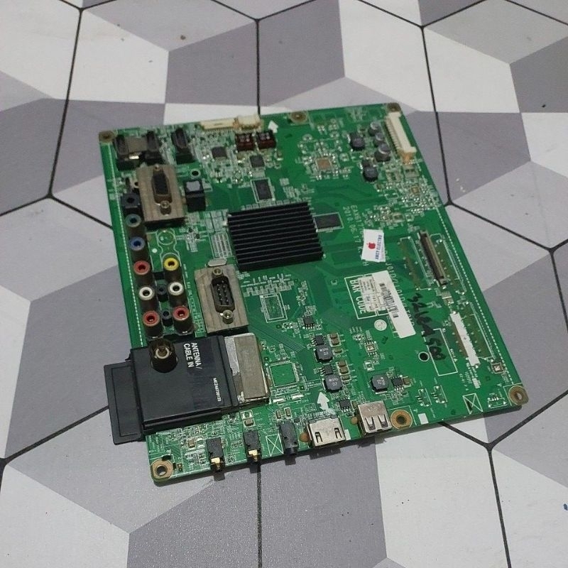 MB MAINBOARD TV LG 32LE4500