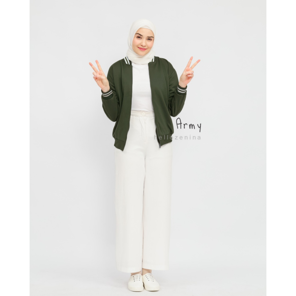 Defect Sale Jaket Wanita Elsa