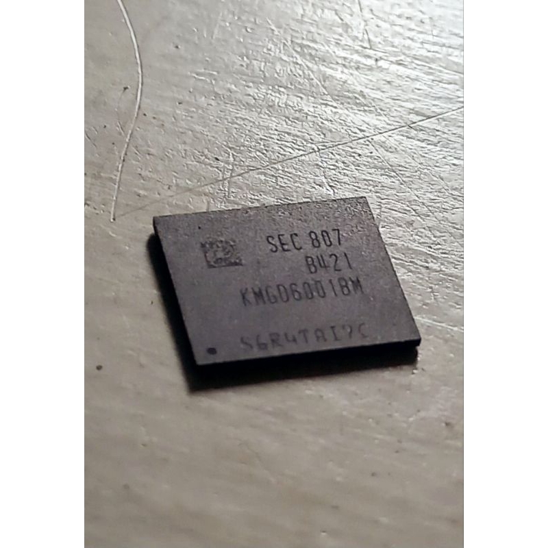 IC EMMC KMGD6001BM-B421 32gb