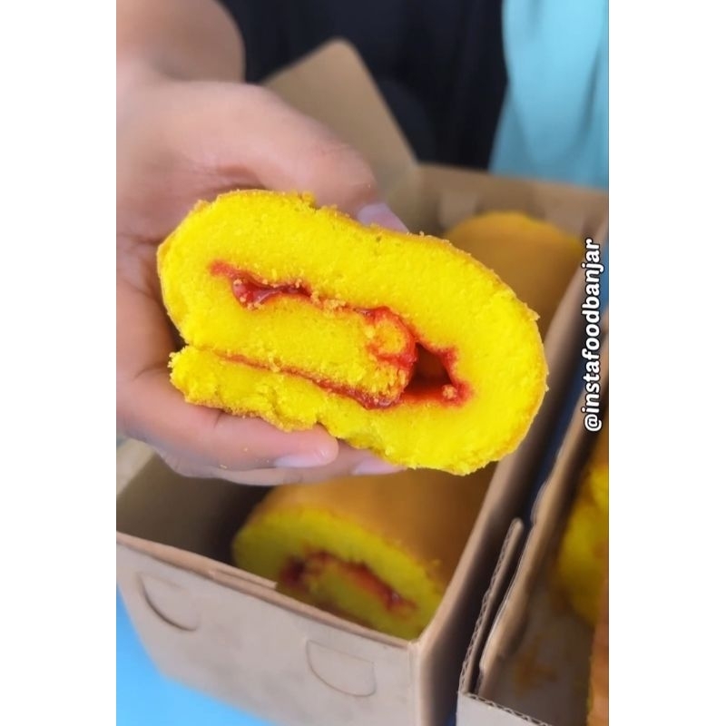 

WADAI SARI Bolu Gulung Special #Tanya Stock#