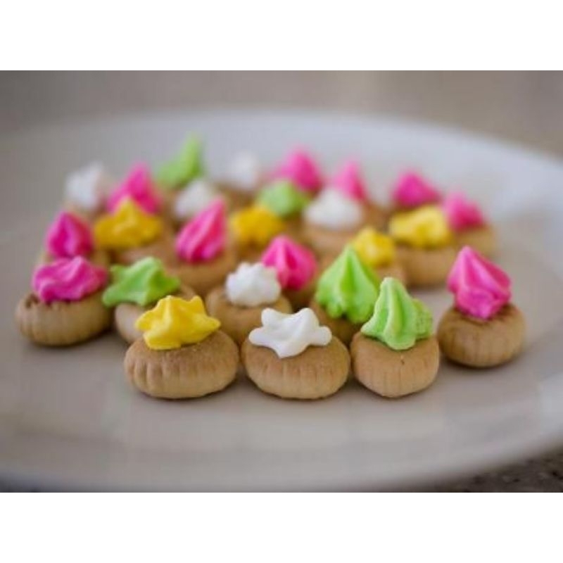 

KUE MONAS WARNA WARNI 1 Kg/KUE KANCING WARNA WARNI/KUE MONAS MANIS/KUE KANCING