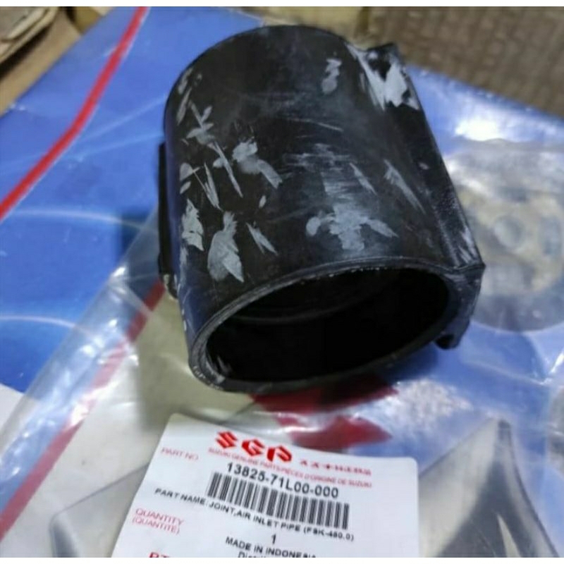 Karet Ujung Sambungan Rumah Filter Udara Dengan Pipa Filter Ertiga Lama