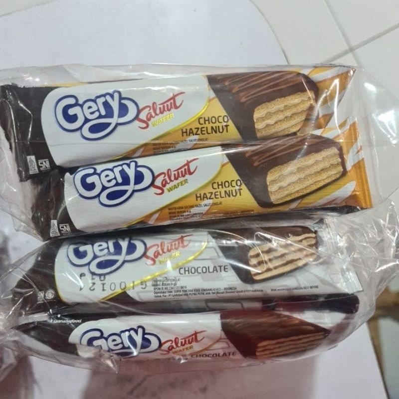 

Gery Saluut Wafer - Netto 24 pcs x 7.5 gr