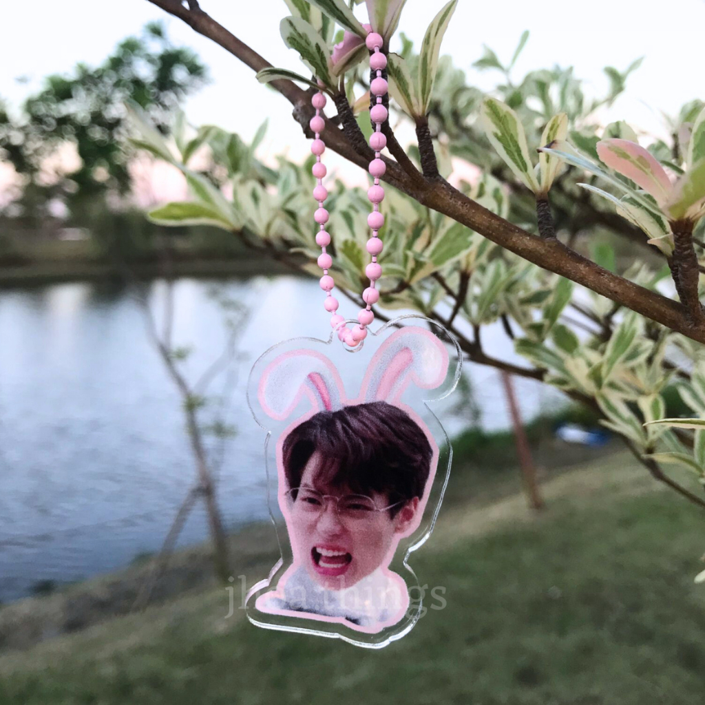 CUTE ACRYLIC KEYCHAIN WIN METAWIN ACTOR THAI GANTUNGAN KUNCI LUCU F4 2GETHER SERIES