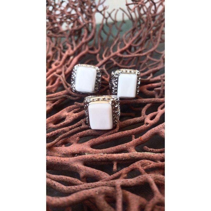 Cincin Akik Yaman Abyad Asli Model Kotak