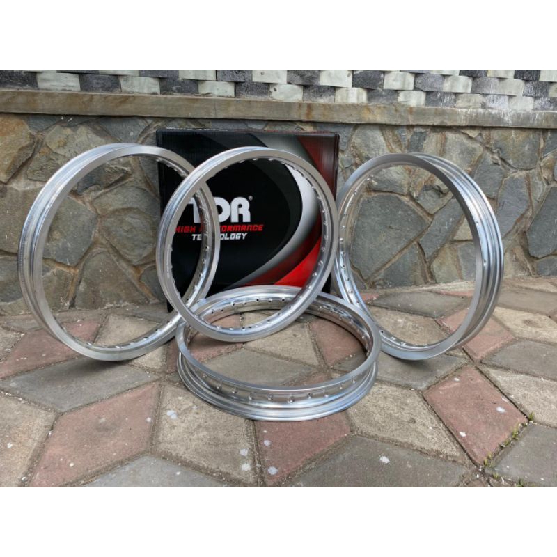 VELG PELEK TDR WX SILVER GLOSSY SIZE 140 160 185 215 RING 17