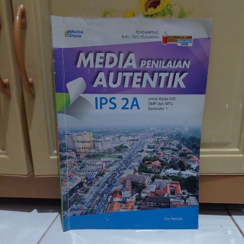 Buku Media Penilaian Autentik IPS 2A untuk kelas 8/VIII untuk SMP/MTs