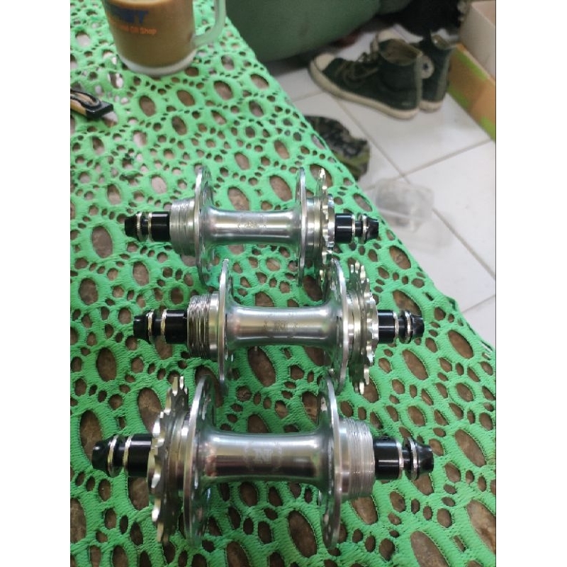 Hub Rear Belakang Novatec L Fixfix 36H Polished Include Cog 16T, Lockring