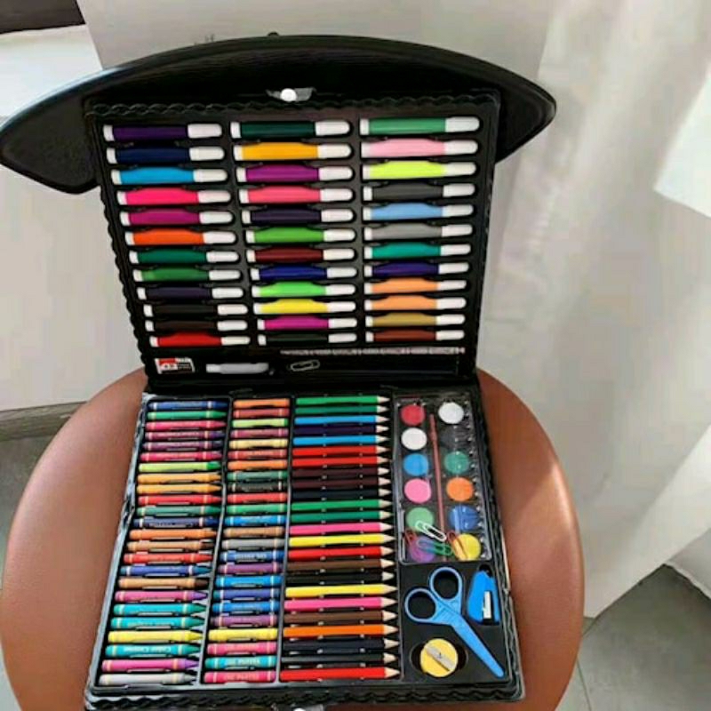 

Pensil Warna 1 Set - Crayon Coloring Set - Alat Mewarnai Komplit Isi 150 Pcs