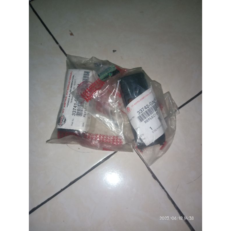 mata kucing astrea prima original AHM Honda kgd