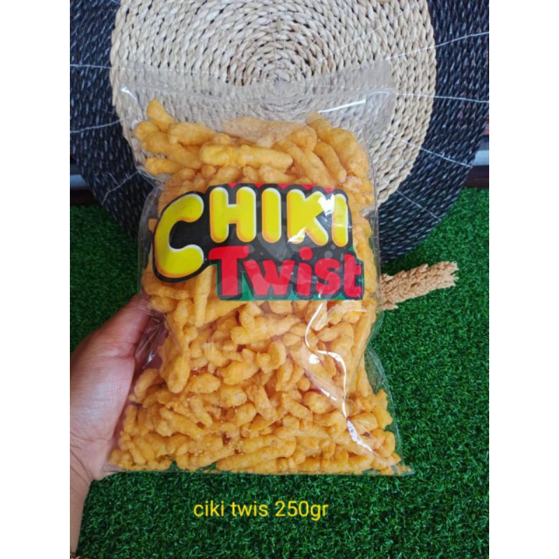 

Chiki twist kiloan 250 gram