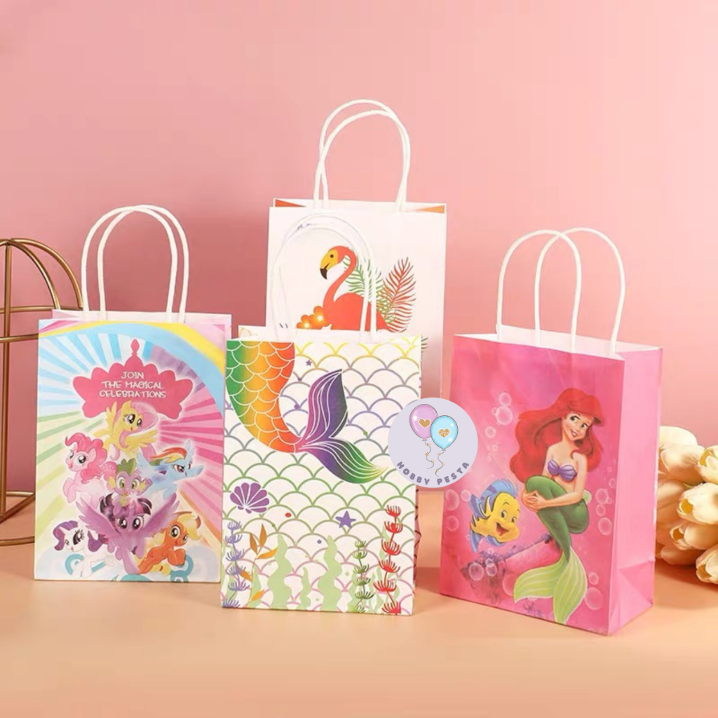 

Paper Bag Lucu Motif Karakter / Goodie Bag / Gift Bag / Tas Kado Ulang Tahun