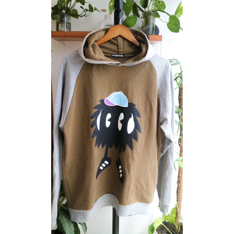 Hoodie Second Branded freely freely pria wanita
