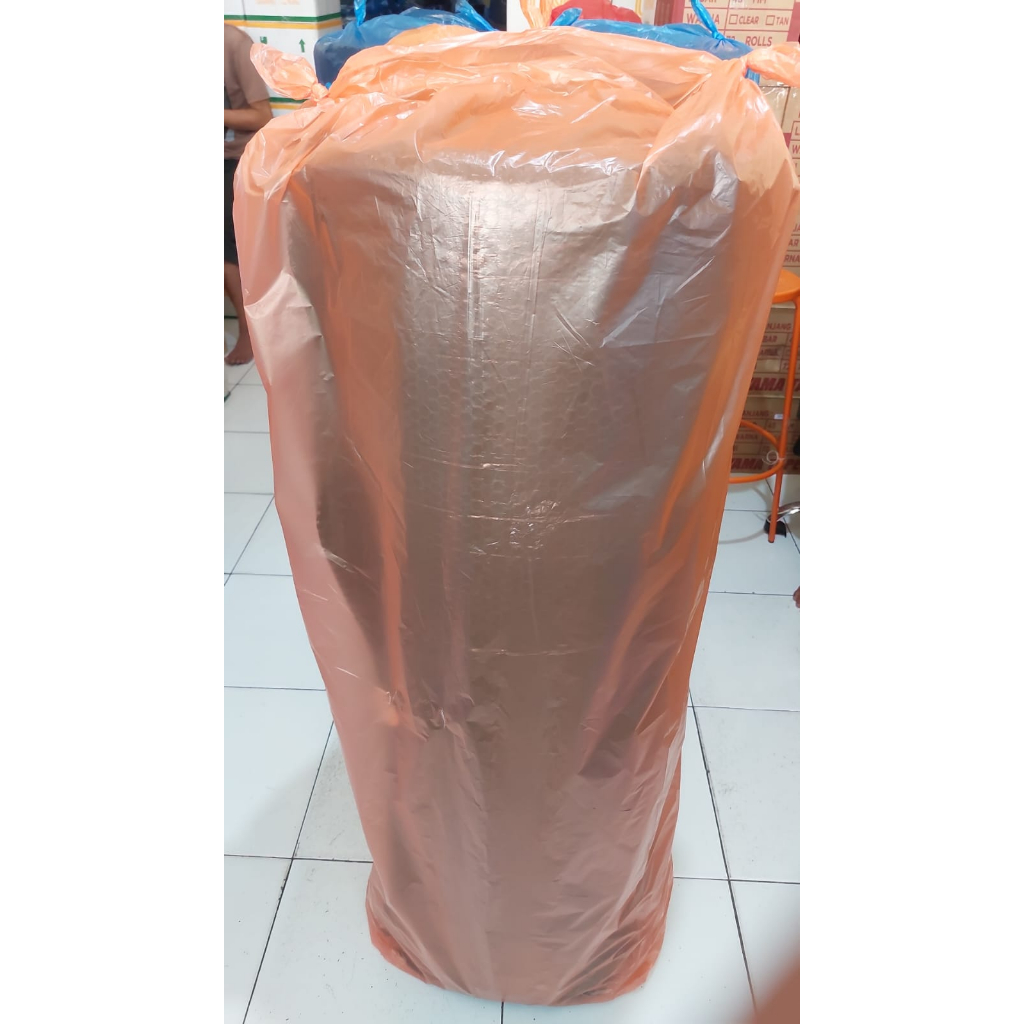 

BUBBLE WRAP POLOS KWALITAS GMP 50M X 125CM BERAT 2.3KG