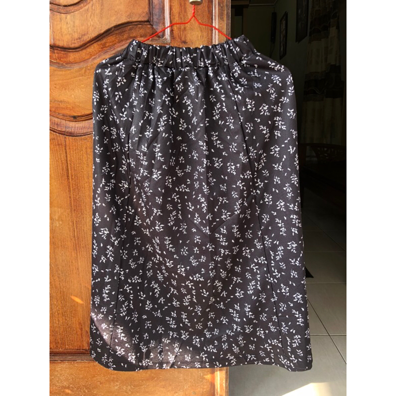 Rok Korea Motif Bunga Kekinian