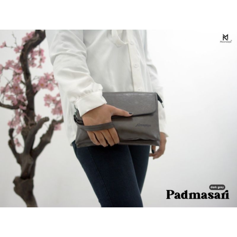 Ready Clutch Padmasari by Moonzaya Tas Selempang Unisex Tas Tangan