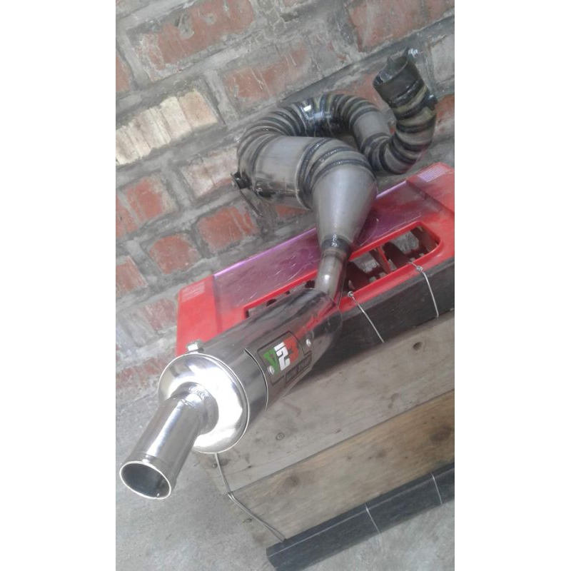 kenalpot racing vespa spartan 200cc