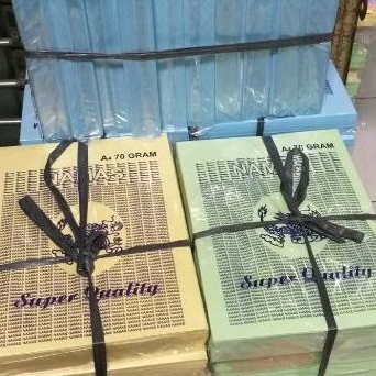 

Kertas warna A4 70 gram merk NAMAS