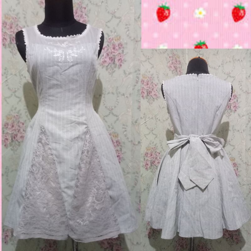 Secret Honey gray strip dress
