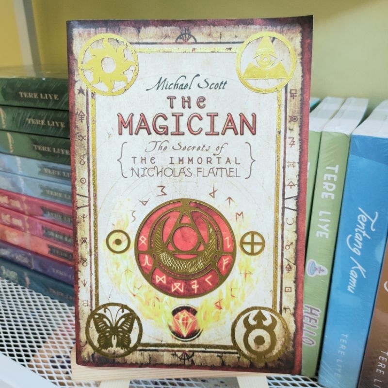 (PRELOVED) THE MAGICIAN - MICHAEL SCOTT - THE SECRETS OF THE IMMORTAL NICHOLAS FLAMEL SERIES