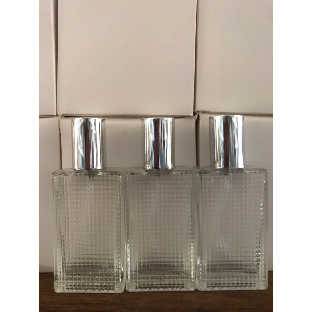 BOTOL PARFUM SPRAY KACA KOTAK RINTIK SEBELAH 30 ML.HARGA PER LUSIN