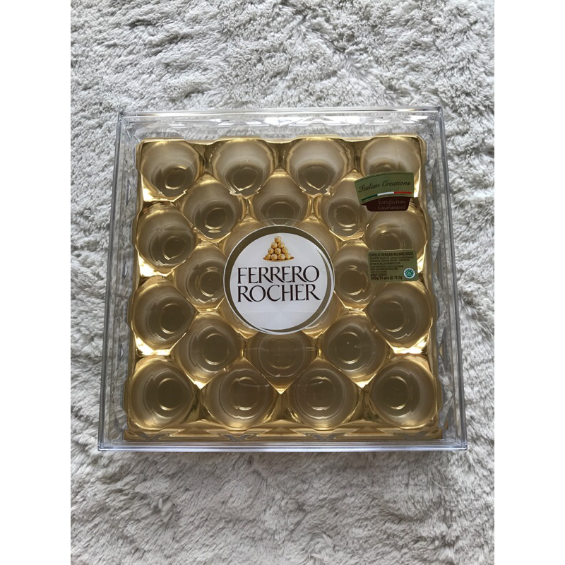 

Kotak Ferrero Rocher isi 24 Kosong