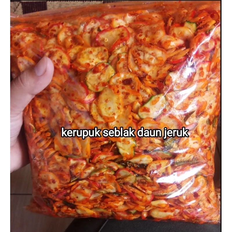 

Kerupuk seblak bawang pedas 1KG daun jeruk