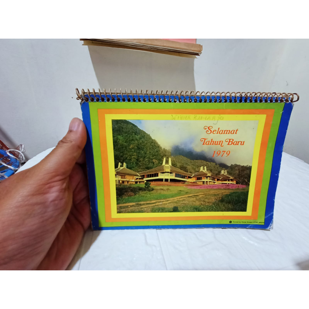 

Kalender Jadul 1979 Kalender Meja