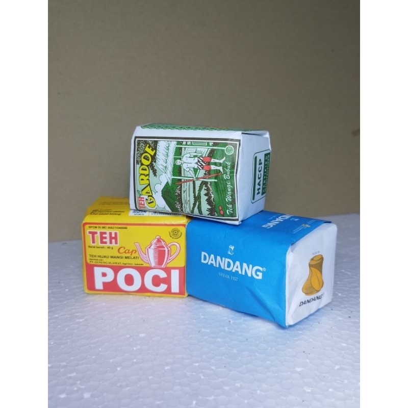 

Teh tubruk Wangi, Sepet, Kentel (Poci, Dandang, Gardoe)