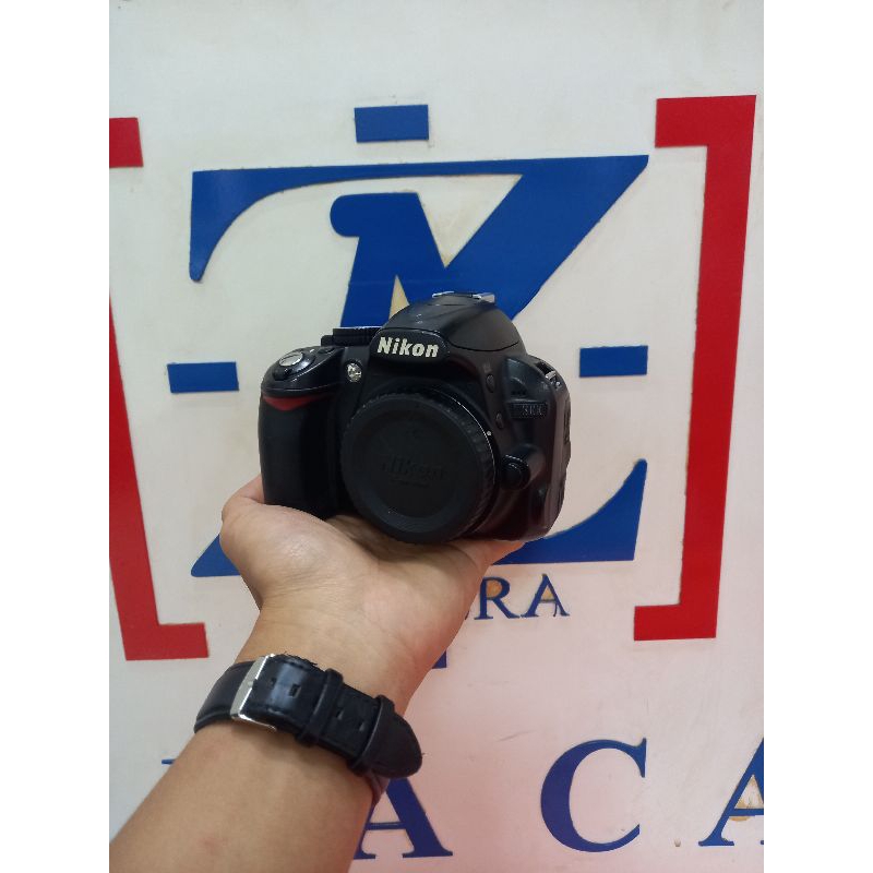 kamera nikon dslr d3100 lensa fix yn 50mm